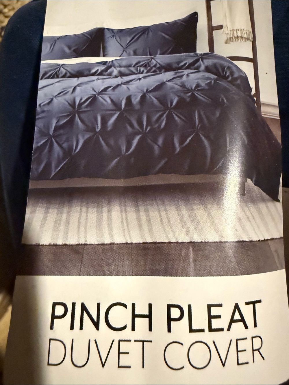 Pinch Pleat Duvet Cover - Black
